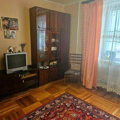 Продажа 	 Харків,  Академіка Курчатова пр.   6