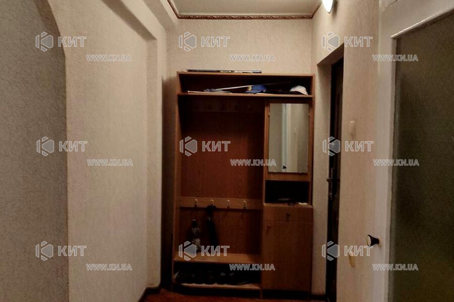 Продаж квартири Харків, ХТЗ, Рогань, 41м²