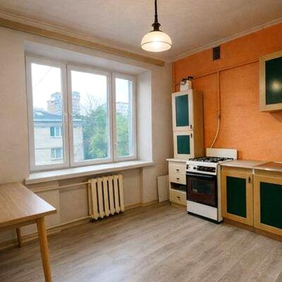 Продажа 	 Харьков,  Александра Олеся (Есенина) ул.   7