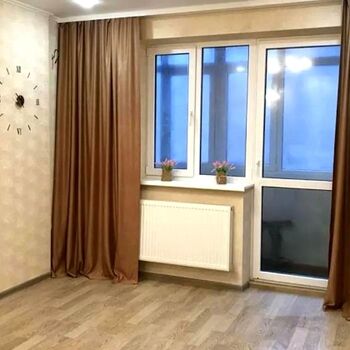 Продаж квартир - Харків,  Валентинівьска (Блюхера) вул.  42