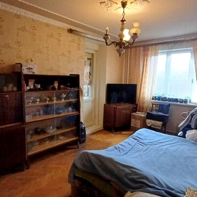 Продажа 	 Харьков,  Непокорённых (Героев Труда) ул.   56