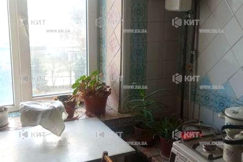 Продаж квартири Харків, ХТЗ, Рогань, 54м²