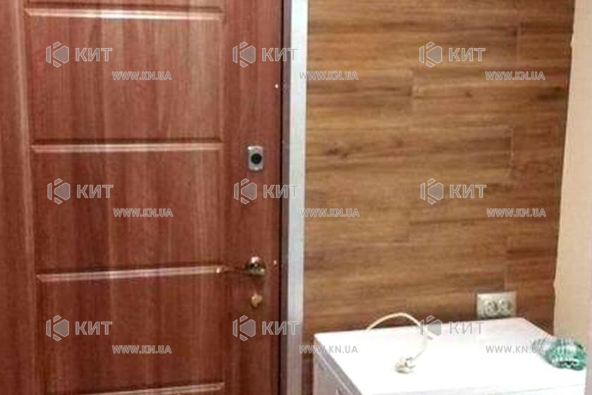 Продажа квартиры Харьков, ХТЗ, Рогань, 18м²