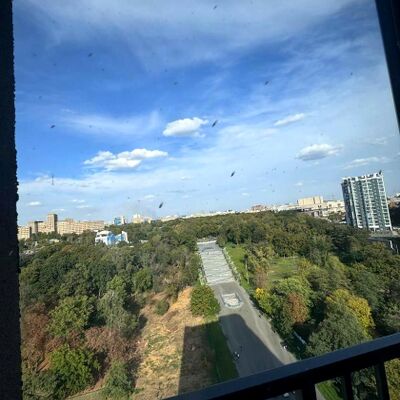 Продажа 	 Харків, Інфініті Ботанічна вул.   2