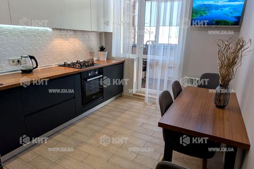 Продажа квартиры Харьков, Салтовка(Бараб.,Украина), 92.1м²