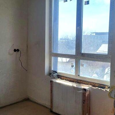 Продажа 	 Харьков, Куликовский Куликовская (Мельникова) ул.   32