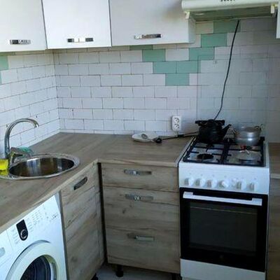 Продажа 	 Харків,  Аерокосмічний (Гагаріна) пр.   43А