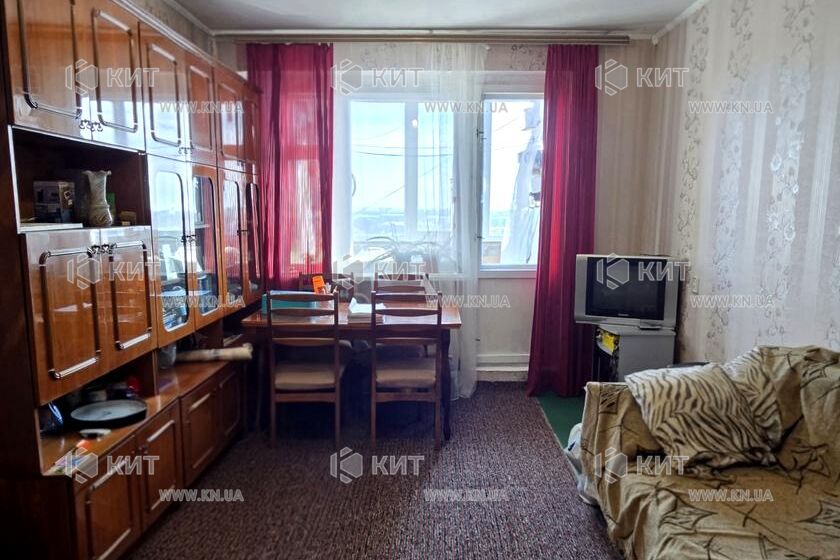 Продаж квартири Харків, ХТЗ, Рогань, 65м²