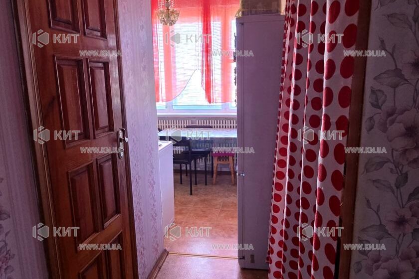 Продаж квартири Харків, ХТЗ, Рогань, 65м²