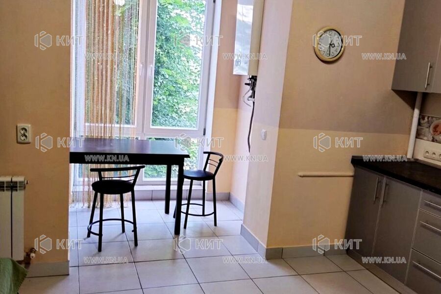 Продаж квартири Харків, Малишева, 42м²