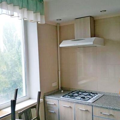 Продажа 	 Харків,  Волонтерська (Соціалістична) вул.   68а