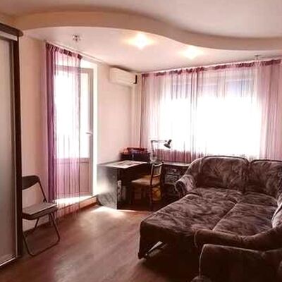 Продажа 	 Харьков,  Академика Павлова ул.   142Г