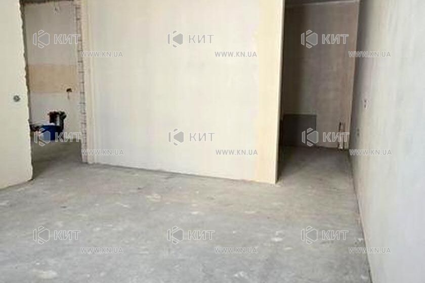 Продаж квартири Харків, ХТЗ, Рогань, 42м²