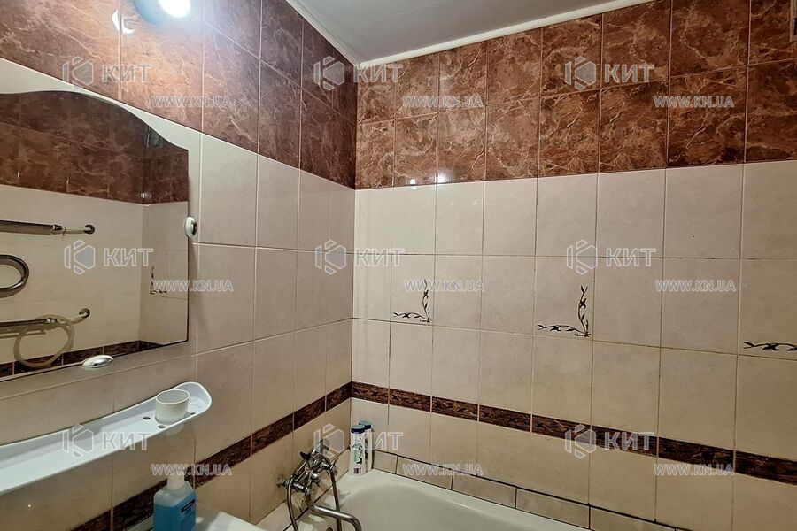 Продажа квартиры Харьков, Алексеевка, 68м²