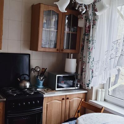 Продажа 	 Харків,  Аерокосмічний (Гагаріна) пр.   39