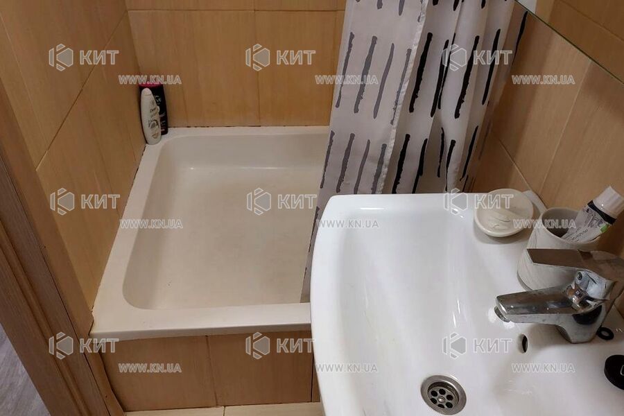 Продажа квартиры Харьков, Салтовка(Бараб.,Украина), 20м²