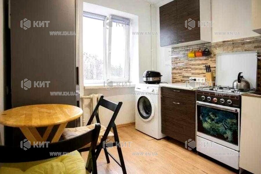 Продажа квартиры Харьков, ХТЗ, Рогань, 32м²