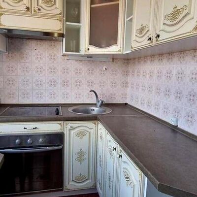 Продажа 	 Харьков,  Амосова (Корчагинцев) ул.   38