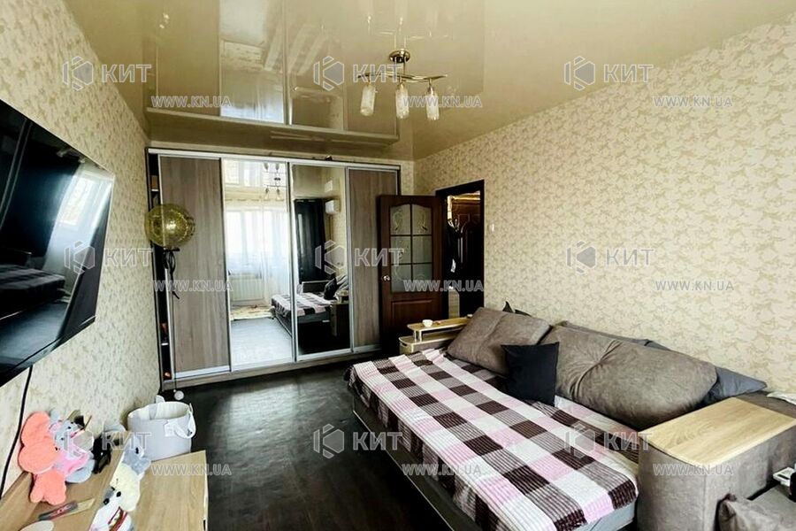 Продажа квартиры Харьков, ХТЗ, Рогань, 34м²
