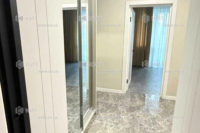 Продаж квартири Харків, ХТЗ, Рогань, 48м²