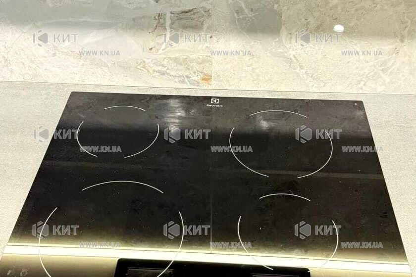 Продаж квартири Харків, ХТЗ, Рогань, 48м²