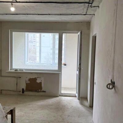 Продажа 	 Харків,  Гвардійців-Широнінців вул.   125