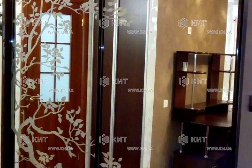 Продажа квартиры Харьков, ХТЗ, Рогань, 33м²