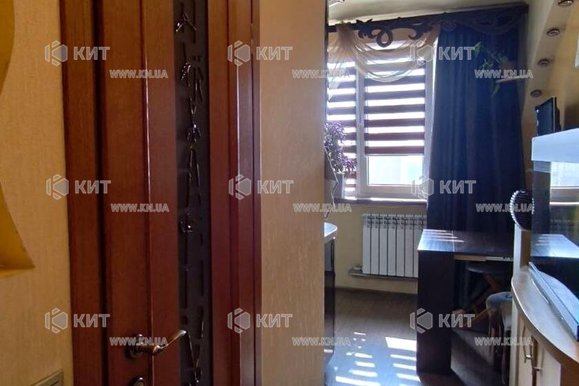 Продажа квартиры Харьков, ХТЗ, Рогань, 45.3м²