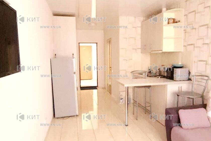 Продаж квартири Харків, Салтівка(Бараб.,Україна), 20.7м²