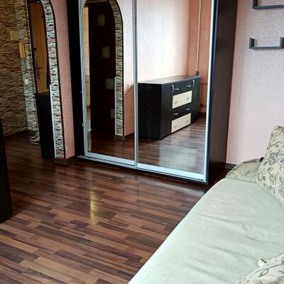 Продажа 	 Харків,  Северина Потоцького (Сімнадцятого Партз'їзду) вул.   30А