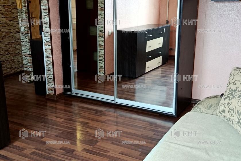 Продажа квартиры Харьков, ХТЗ, Рогань, 27м²