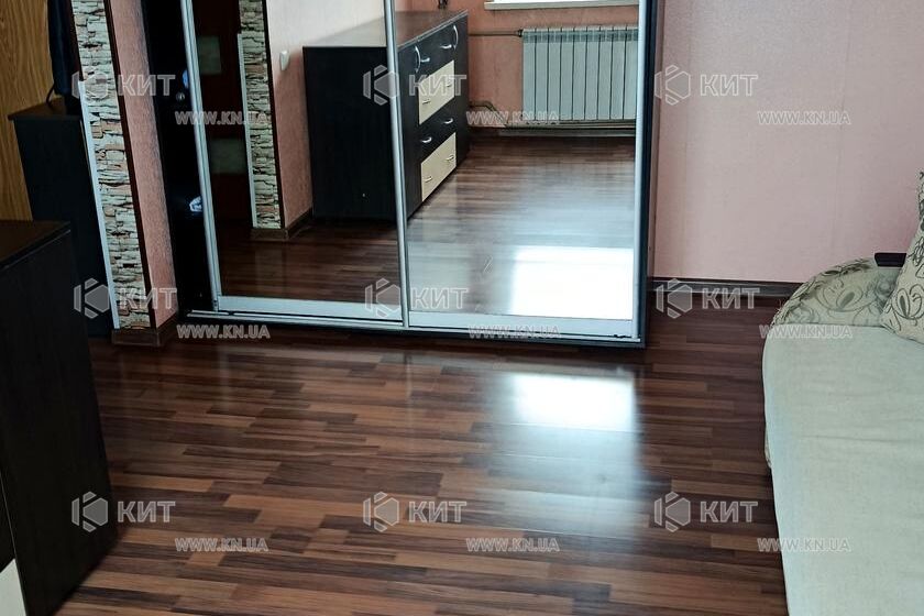Продажа квартиры Харьков, ХТЗ, Рогань, 27м²