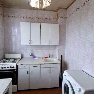 Продажа 	 Харків,  Івана Каркача бульв.   79