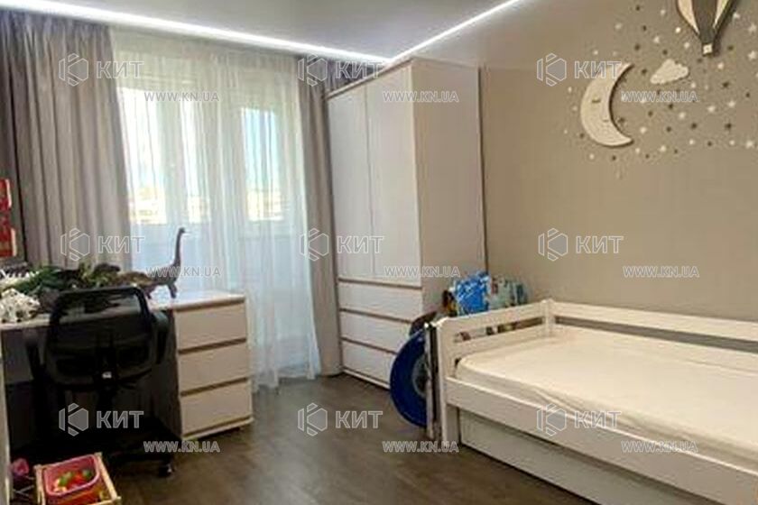 Продажа квартиры Харьков, Алексеевка, 90м²