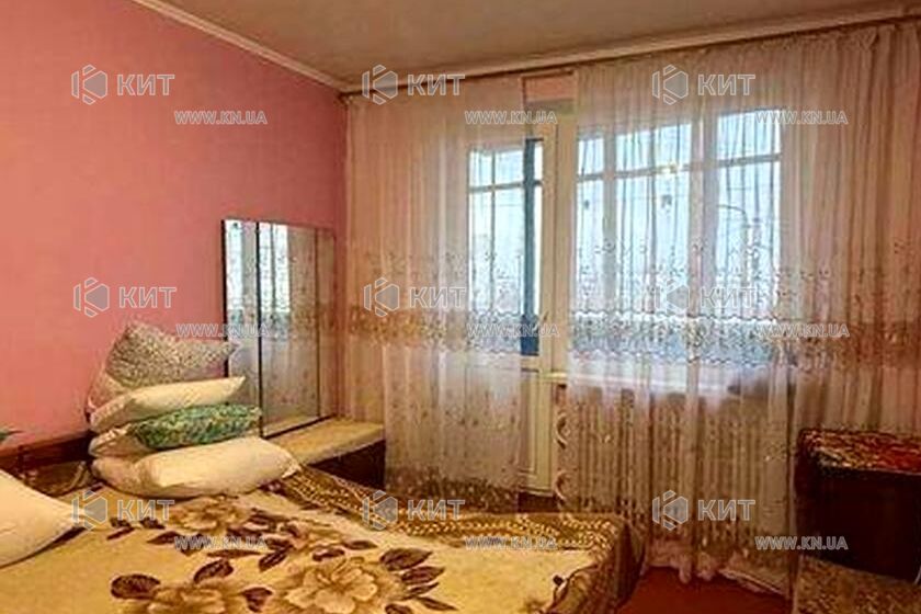 Продаж квартири Харків, ХТЗ, Рогань, 65.2м²