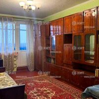 Продаж квартири Харків, ХТЗ, Рогань, 65.2м²