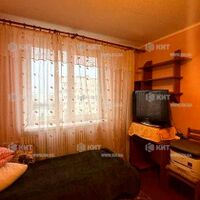 Продаж квартири Харків, ХТЗ, Рогань, 65.2м²