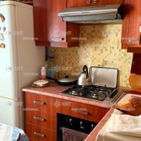 Продаж квартири Харків, ХТЗ, Рогань, 50м²