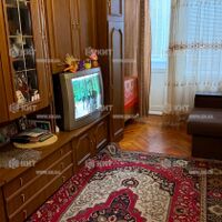 Продаж квартири Харків, ХТЗ, Рогань, 50м²