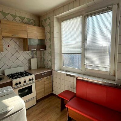 Продажа 	 Харків,  Барабашова вул.   38