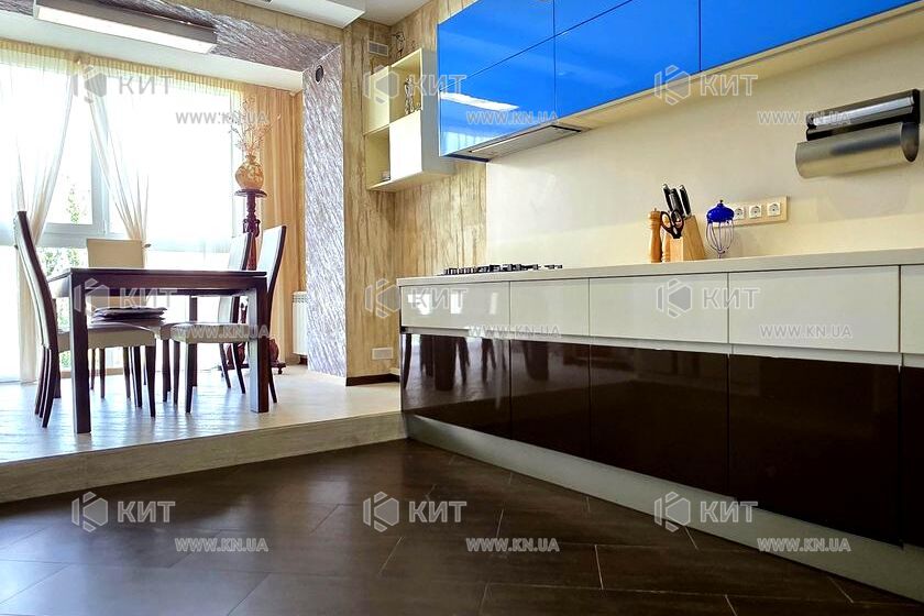 Продажа квартиры Харьков, Алексеевка, 80м²