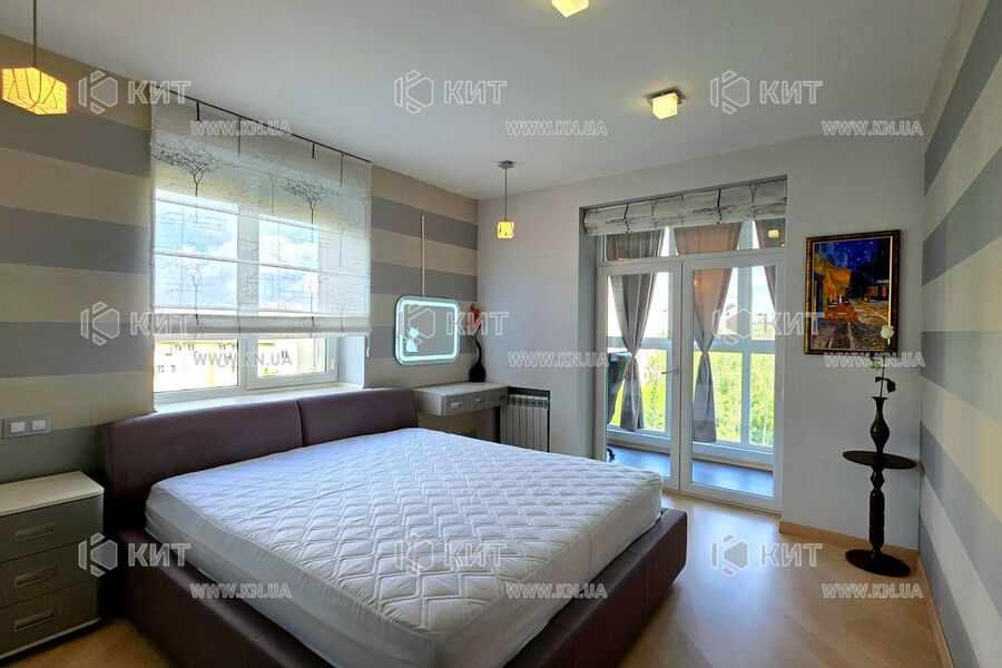Продажа квартиры Харьков, Алексеевка, 80м²