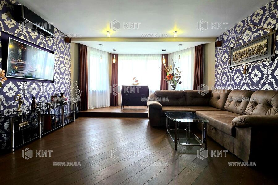 Продажа квартиры Харьков, Алексеевка, 80м²