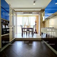 Продажа квартиры Харьков, Алексеевка, 80м²
