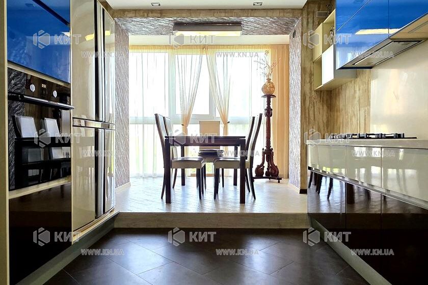 Продажа квартиры Харьков, Алексеевка, 80м²