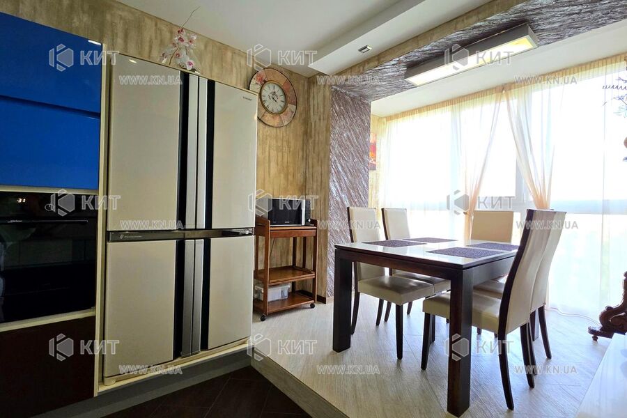 Продажа квартиры Харьков, Алексеевка, 80м²