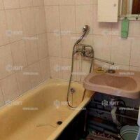Продаж квартири Харків, ХТЗ, Рогань, 33м²