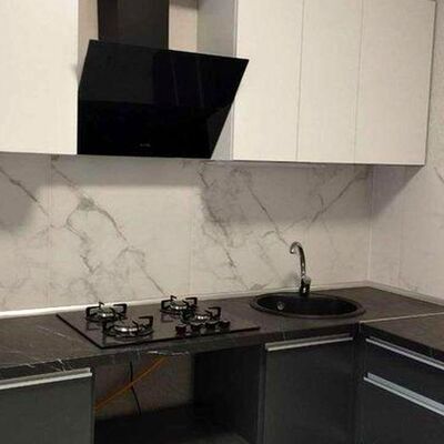 Продажа 	 Харьков, Лазурный Лосевский пер.   2