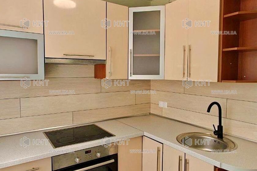 Продаж квартири Харків, ХТЗ, Рогань, 32.3м²