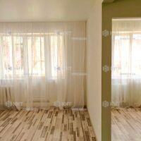 Продаж квартири Харків, ХТЗ, Рогань, 32.3м²